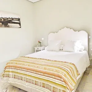 Beyourself By Sevillaluxurysuites Appartement
